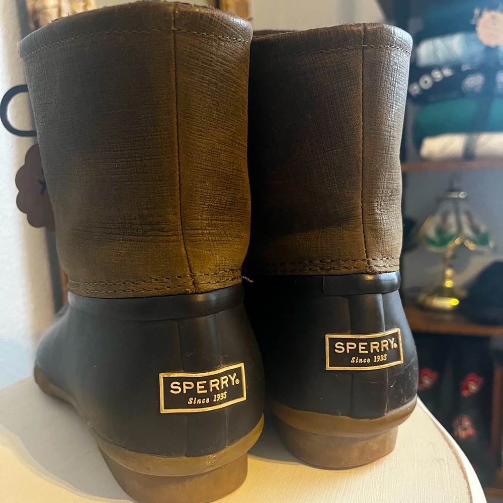 SPERRY Weather Boots (Rain & Snow). Black & Olive Green (Size 9)